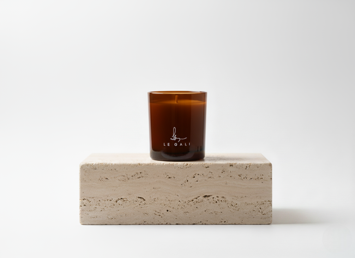 Vela Amber. Notas opulentas e amadeiradas | LE GALI